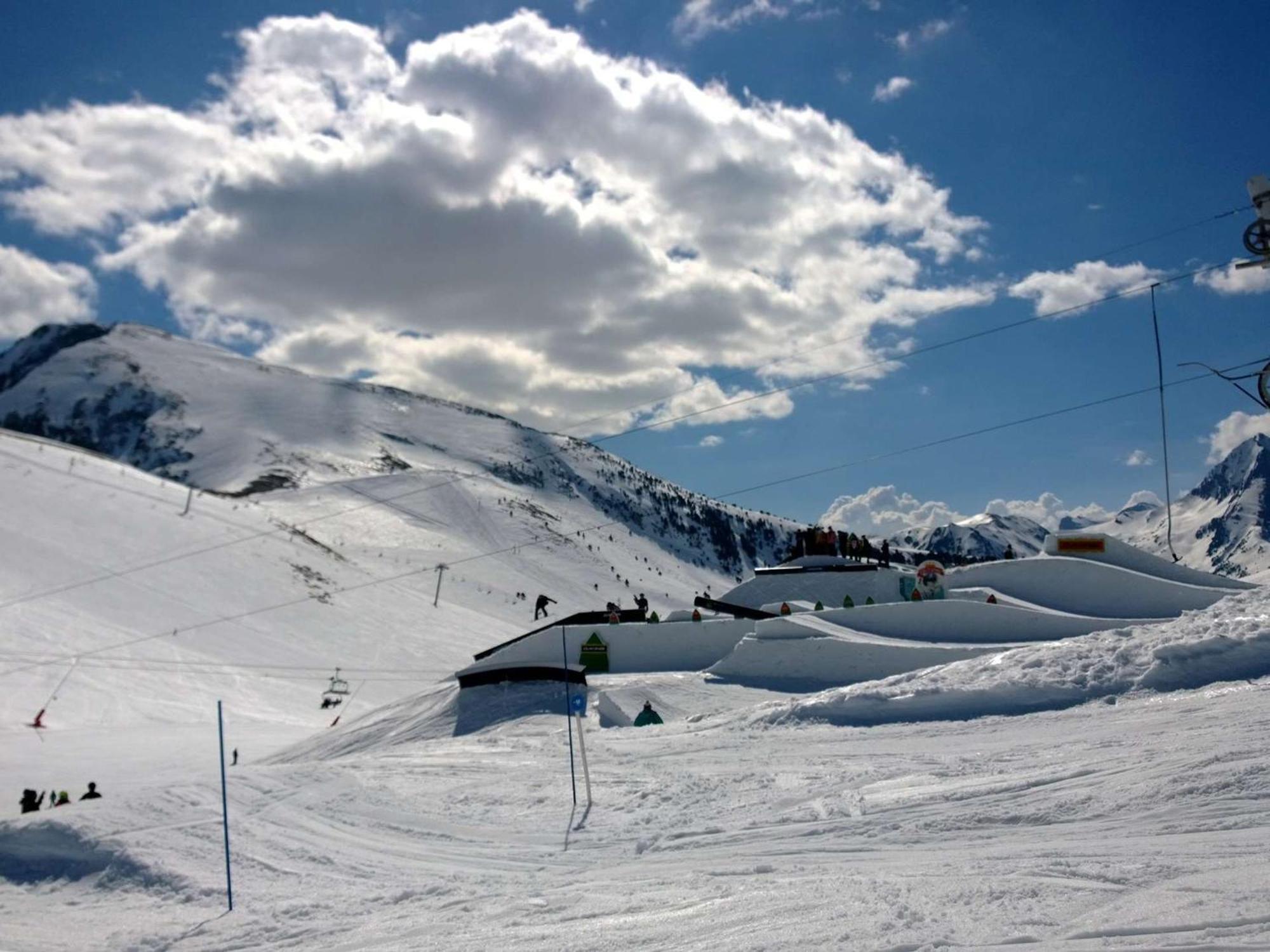 Grand Duplex Pour 8 A Saint-Lary Vill. Avec Balcon, Ascenseur Et Proximite Telepherique - Fr-1-296-314 Bagian luar foto